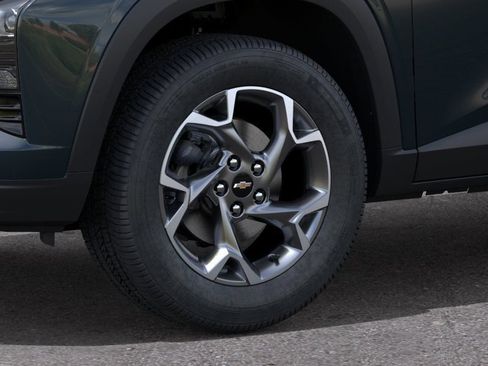 New 2026 Chevrolet Trax LT FWD image 9