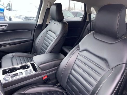 Certified 2022 Ford Edge SEL w/ Convenience Package image 22