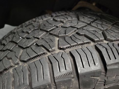 Used 2019 Chevrolet Silverado 1500 LT w/ All Star Edition image 12