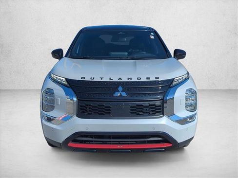 Used 2023 Mitsubishi Outlander Ralliart AWD/4WD image 3