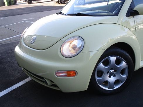 Used 2003 Volkswagen Beetle GLS image 37