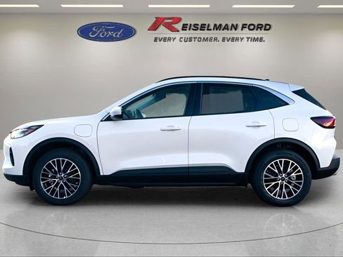 Certified 2024 Ford Escape SE FWD image 6