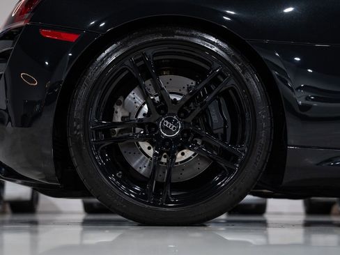 Used 2011 Audi R8 V10 AWD/4WD image 15
