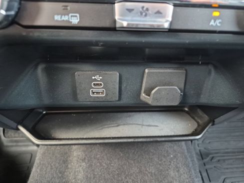 Used 2025 Ford F150 XLT w/ Equipment Group 301A Standard AWD/4WD image 24