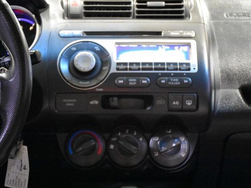 Used 2007 Honda Fit Sport image 16
