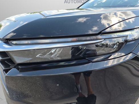 Used 2023 Honda CR-V LX image 30