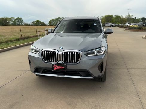 Used 2024 BMW X3 sDrive30i w/ Convenience Package RWD image 3