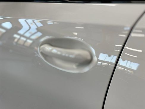 Used 2024 BMW X6 M60i w/ Dynamic Handling Package AWD/4WD image 16