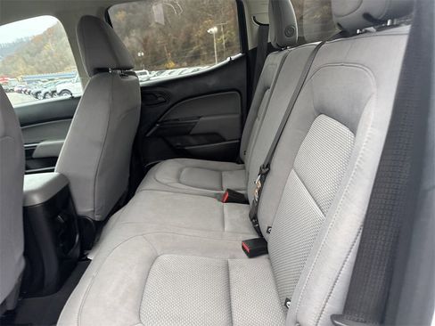 Used 2020 Chevrolet Colorado W/T w/ WT Convenience Package image 12
