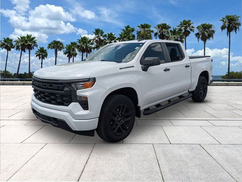 Used 2023 Chevrolet Silverado 1500 Custom w/ LPO, Dark Essentials Package image 3