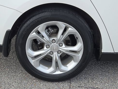 Used 2024 Honda Accord LX image 7