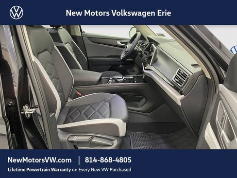 New 2026 Volkswagen Atlas Peak Edition AWD/4WD image 13