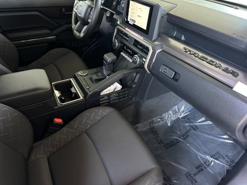 Used 2026 Toyota Tacoma SR5 RWD image 14
