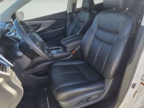 Used 2024 Nissan Murano SV image 13