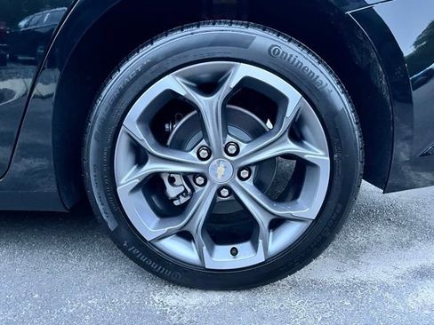 Used 2024 Chevrolet Malibu LT image 12