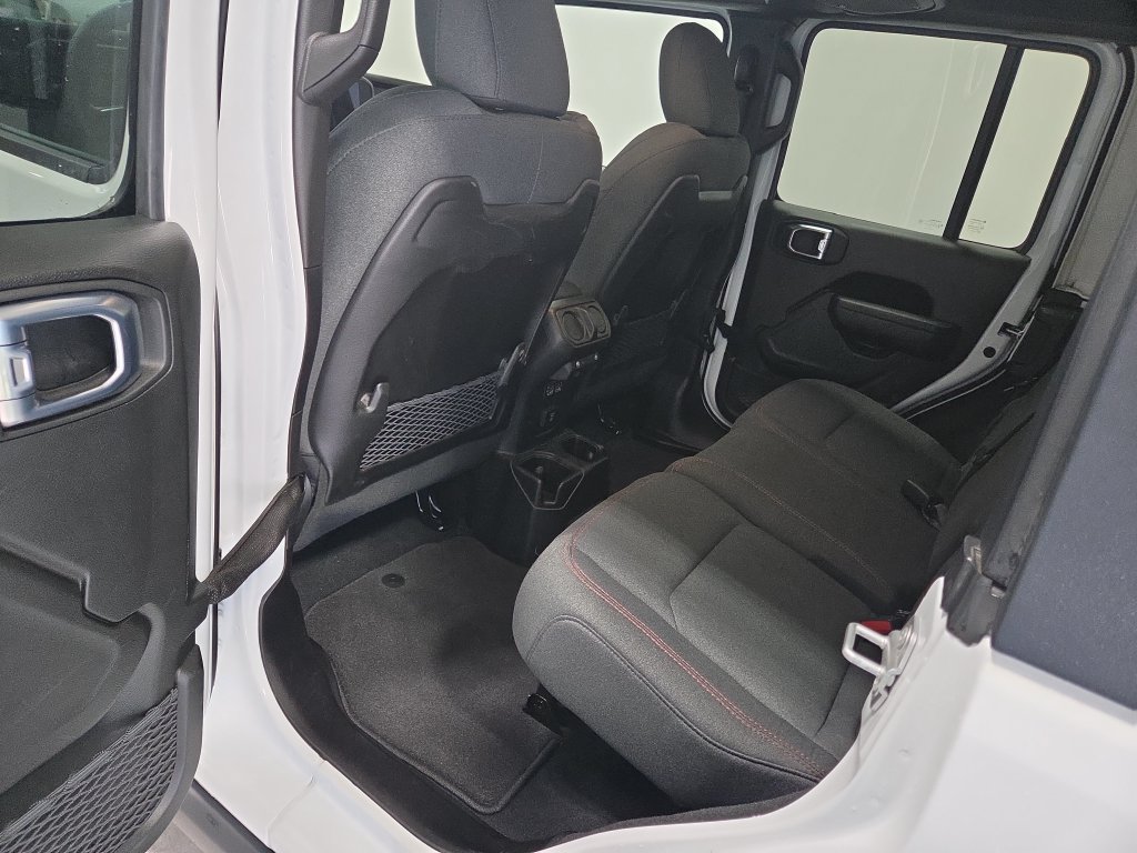 Used 2026 Jeep Wrangler Unlimited Rubicon AWD/4WD image 29