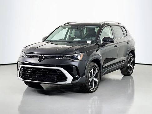 New 2026 Volkswagen Taos SEL AWD/4WD image 3