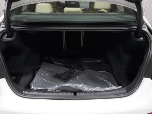 Used 2023 BMW 530i xDrive 530i xDrive w/ Premium Package image 26