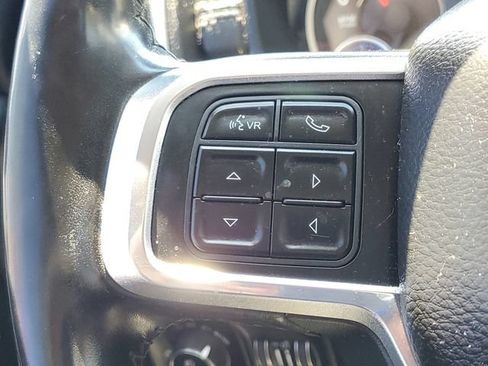 Used 2019 RAM 2500 Laramie AWD/4WD image 18