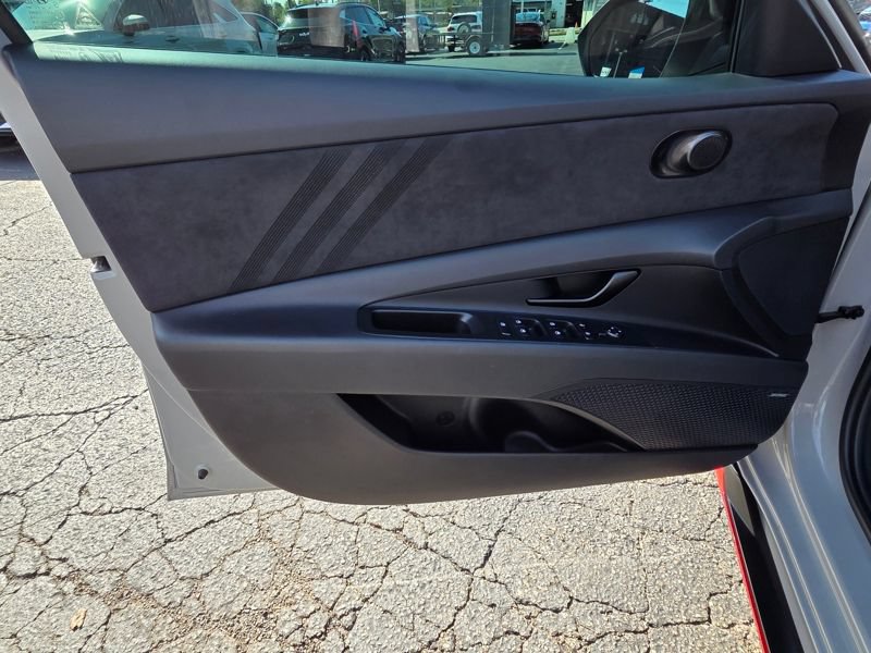 Used 2025 Hyundai Elantra N FWD image 20