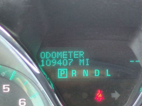 Used 2017 Chevrolet Traverse LT image 25