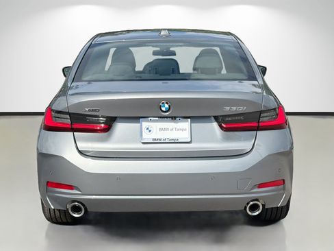 New 2026 BMW 330i xDrive Sedan w/ Premium Package AWD/4WD image 4