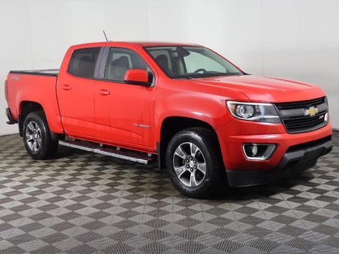 Used 2016 Chevrolet Colorado Z71 image 2