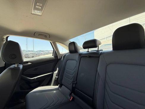 Used 2026 Volkswagen Jetta SEL FWD image 13