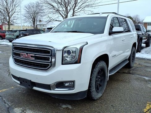 Used 2015 GMC Yukon SLT w/ Open Road Package image 3