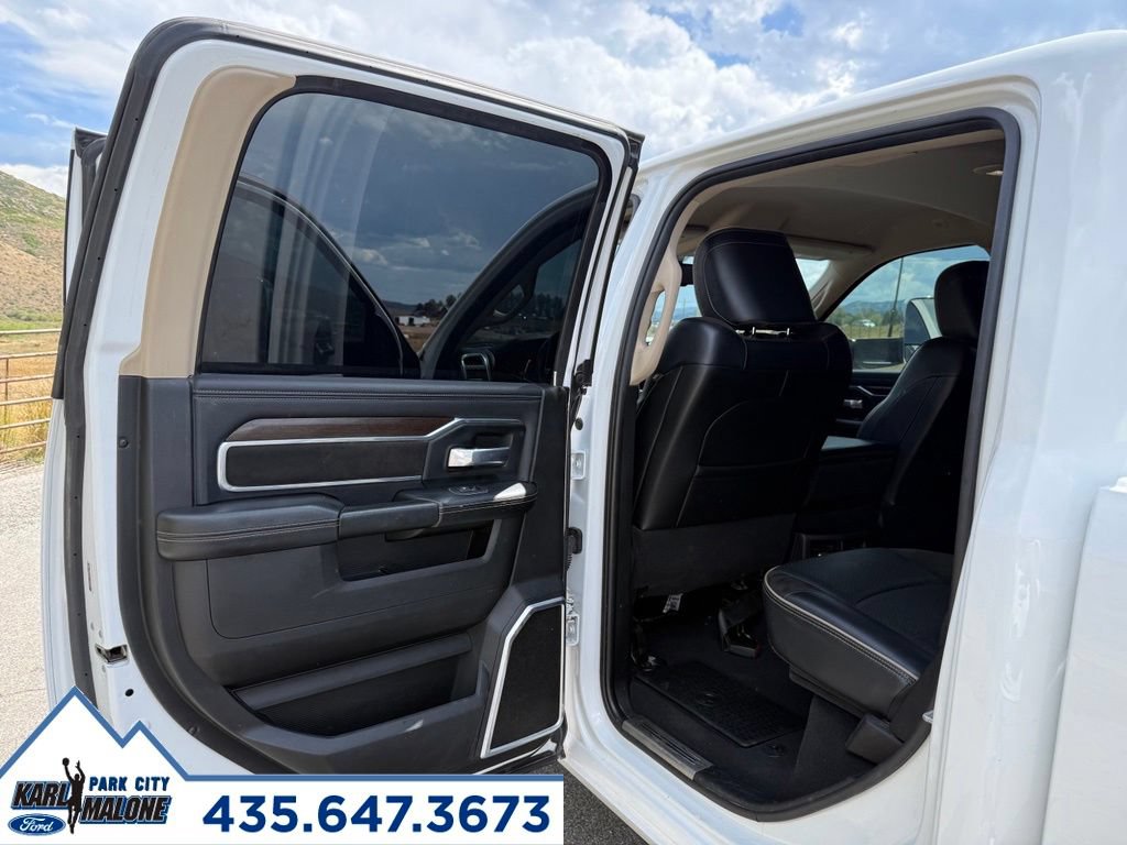 Used 2022 RAM 3500 Laramie AWD/4WD image 25