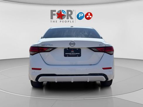 Used 2024 Nissan Sentra SV image 4