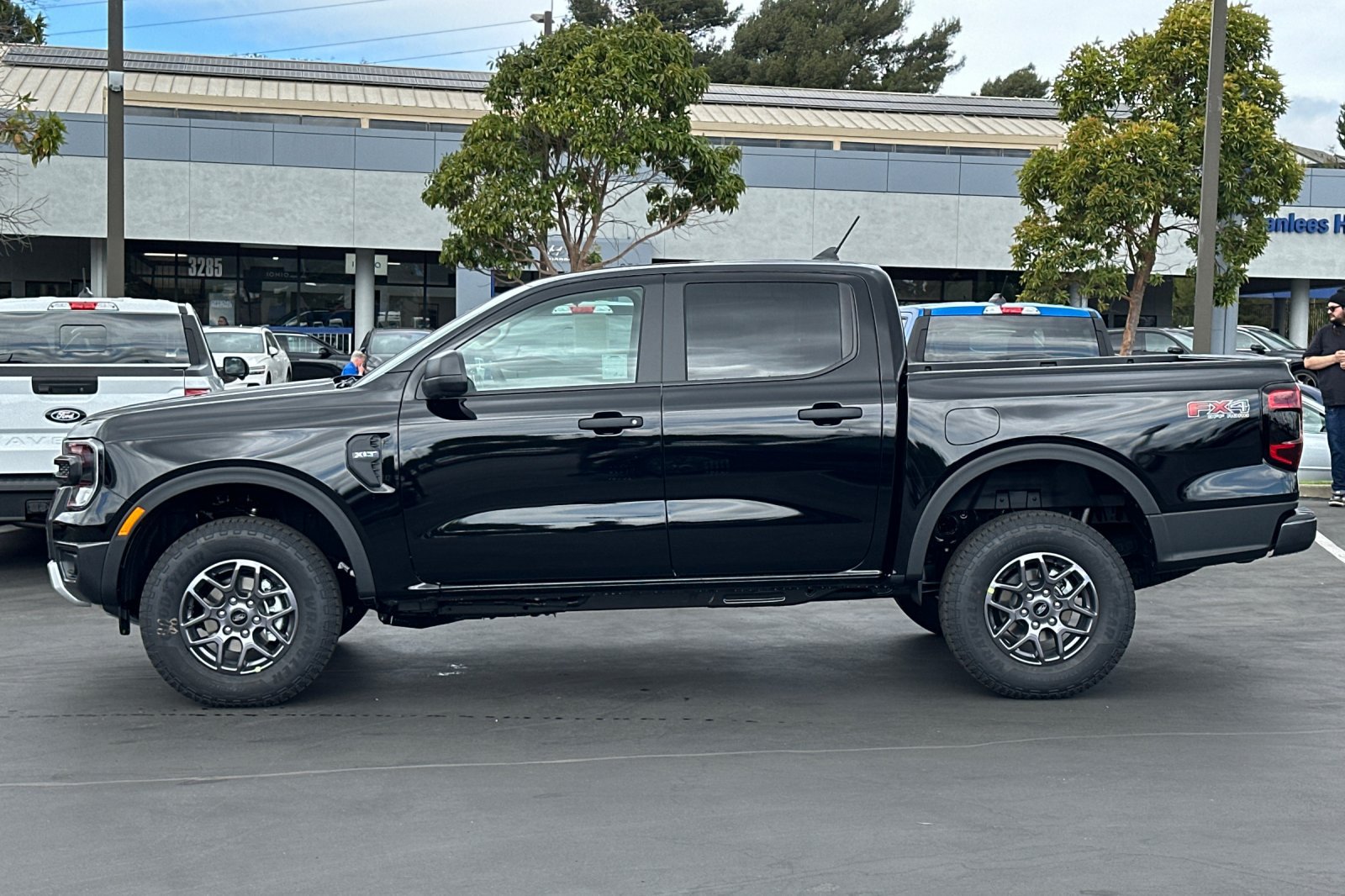 New 2026 Ford Ranger XLT w/ Equipment Group 301A High AWD/4WD image 7