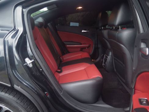 Used 2016 Dodge Charger SXT w/ AWD Plus Group image 15