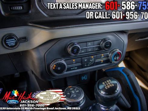 Certified 2021 Ford Bronco Black Diamond image 16