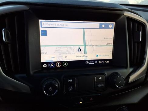 Used 2023 GMC Terrain Denali w/ Denali Premium Package image 32