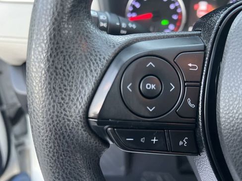 Used 2019 Toyota RAV4 XLE image 32
