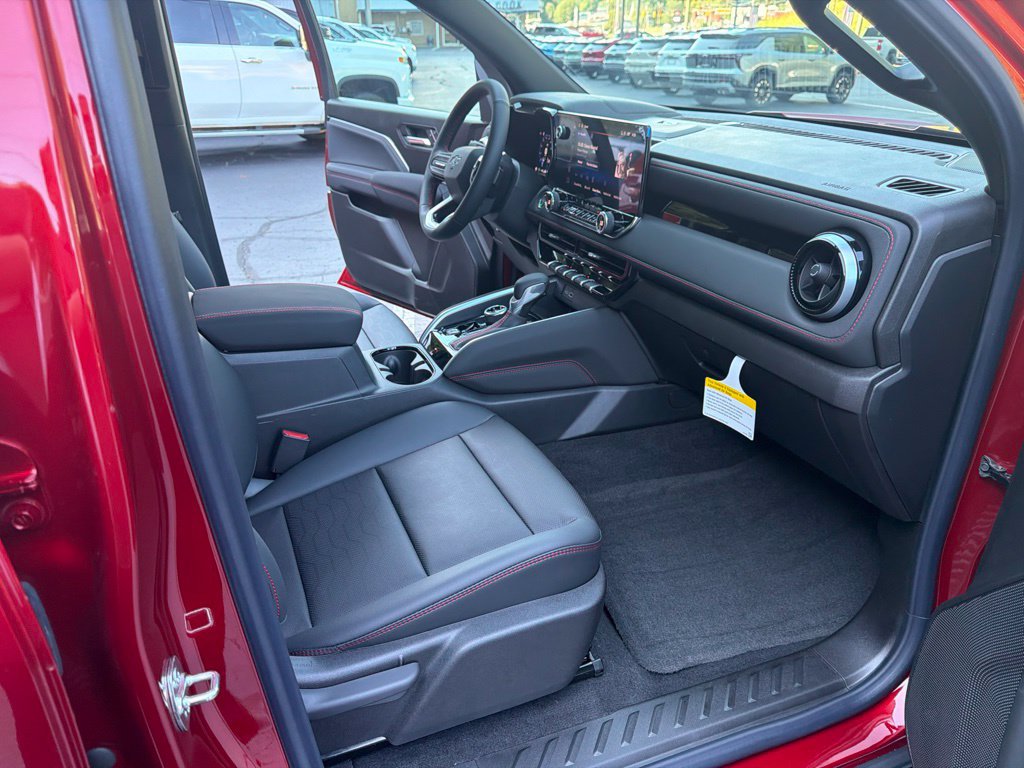 New 2026 Chevrolet Colorado Z71 w/ Technology Package AWD/4WD image 14