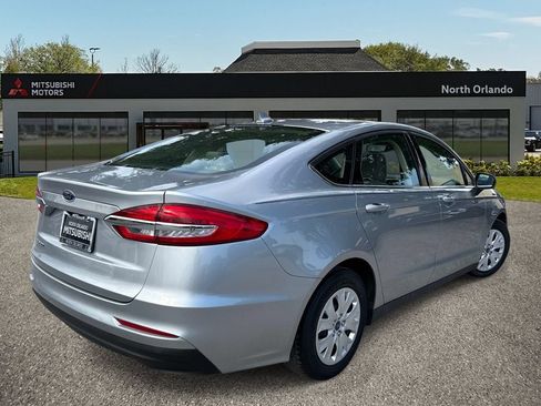 Used 2020 Ford Fusion S FWD image 5
