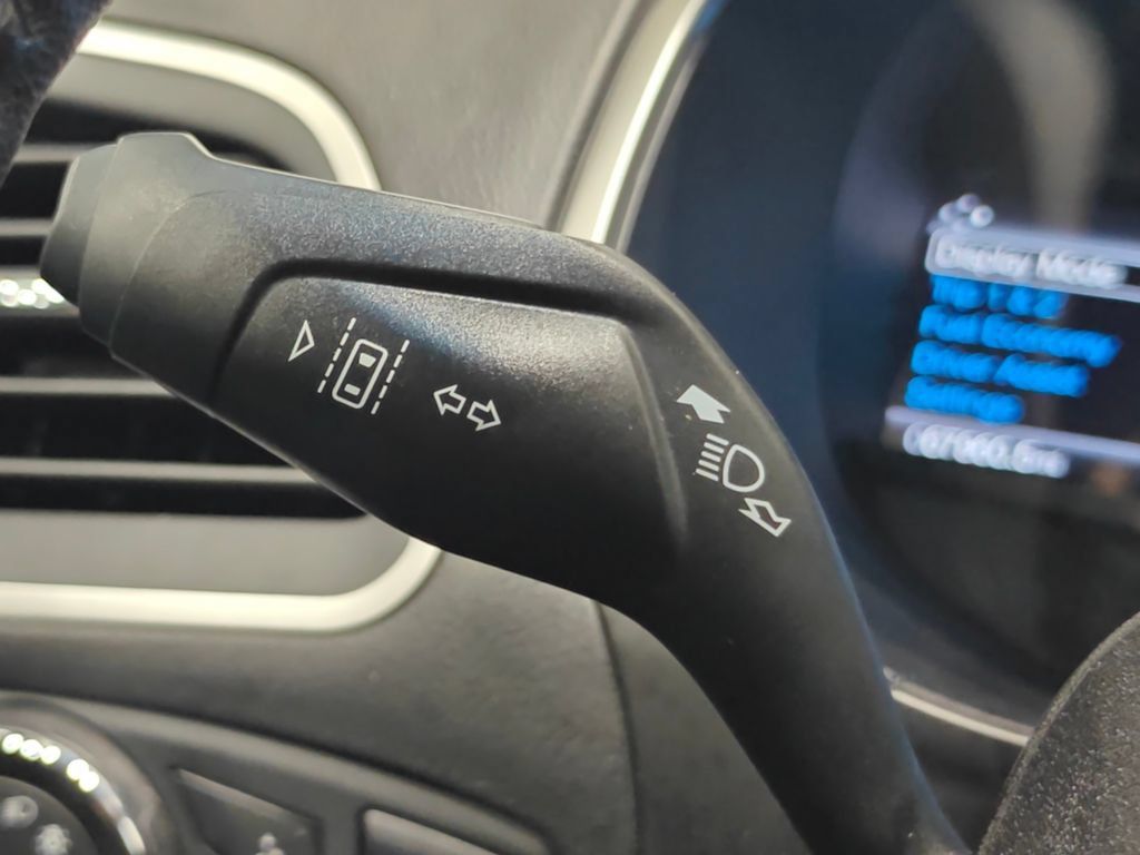 Used 2019 Ford Edge SEL w/ Equipment Group 201A AWD/4WD image 43