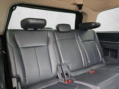 Used 2024 Ford Expedition XLT RWD image 19