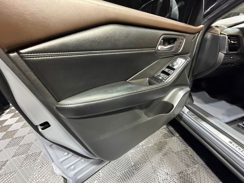 Certified 2023 Nissan Rogue SL w/ SL Premium Package image 13