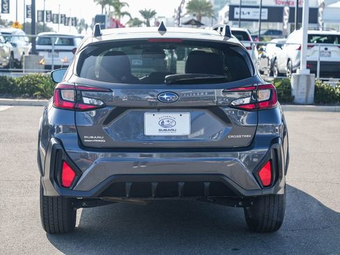 Certified 2024 Subaru Crosstrek 2.0i Premium image 6