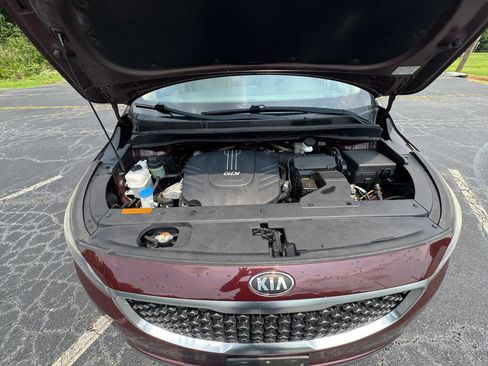 Used 2018 Kia Sedona EX FWD image 26