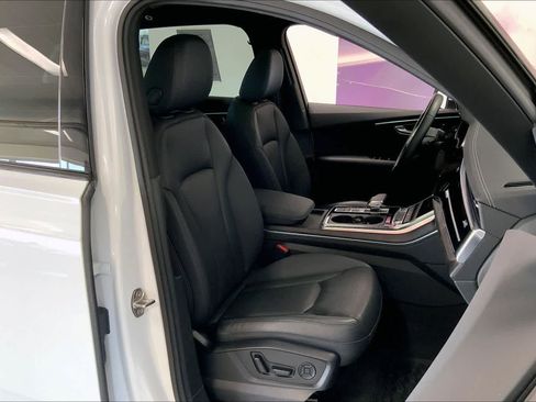 Used 2023 Audi Q7 3.0T Premium Plus AWD/4WD image 12
