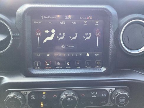 Used 2022 Jeep Wrangler Unlimited Rubicon 4xe w/ Cold Weather Group image 16