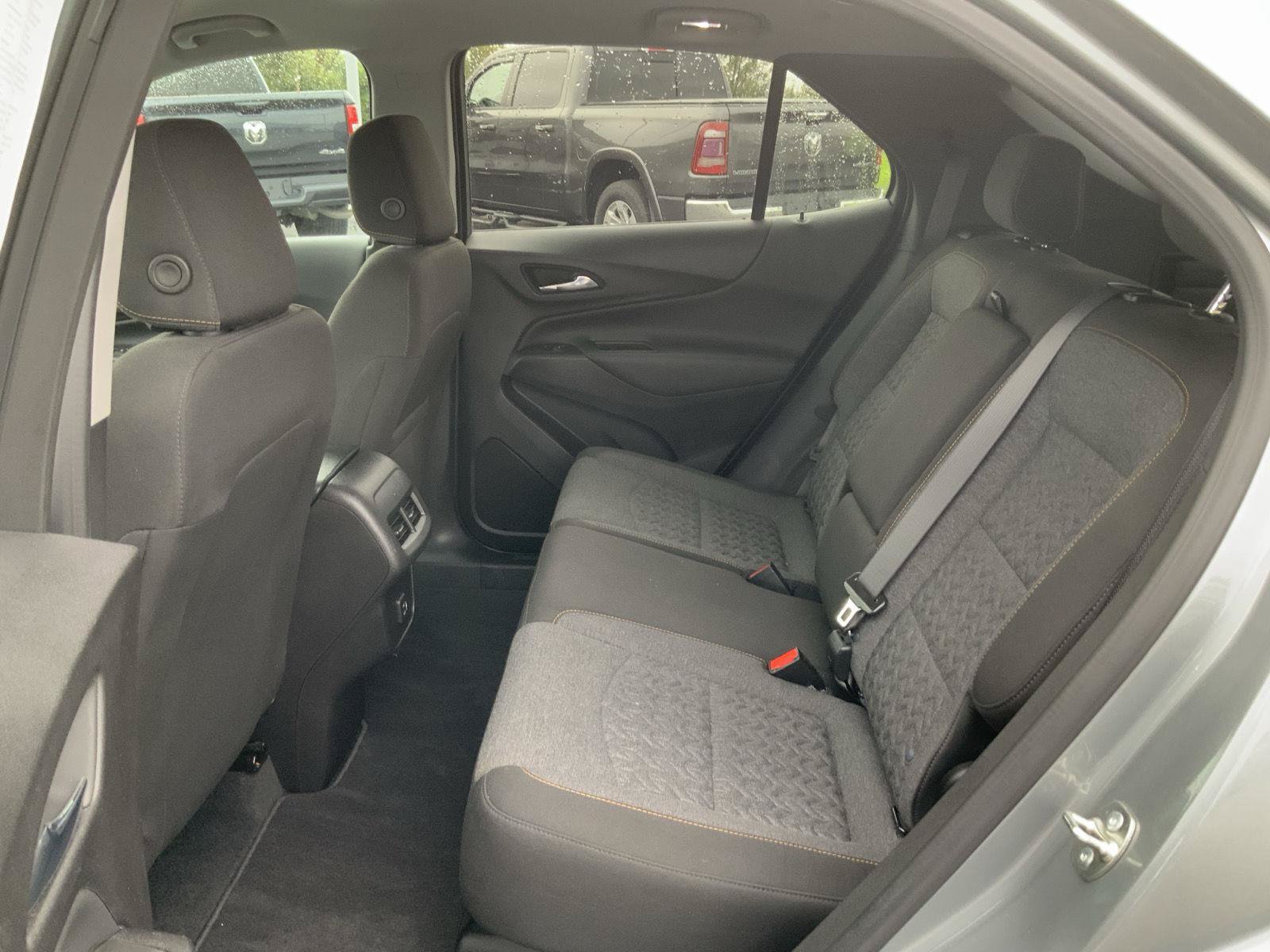 Used 2024 Chevrolet Equinox LT FWD image 45