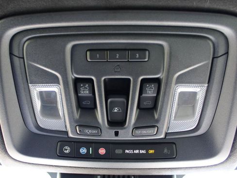 Used 2024 GMC Sierra 1500 AT4X AWD/4WD image 19