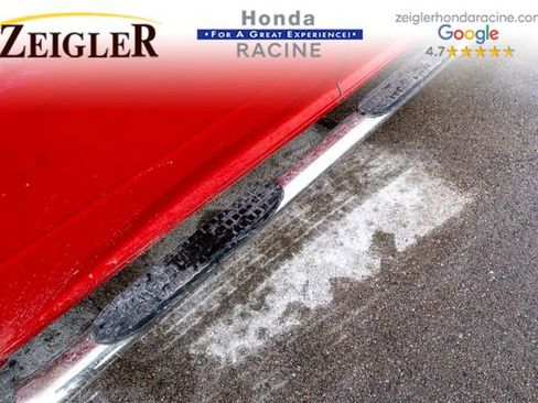 Used 2015 RAM 1500 Laramie w/ Convenience Group image 9