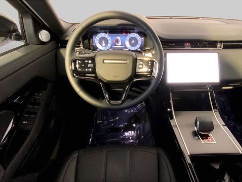 Used 2026 Land Rover Range Rover Evoque Dynamic SE AWD/4WD image 6