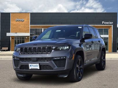 New 2026 Jeep Grand Cherokee Limited w/ Limited Altitude Package
